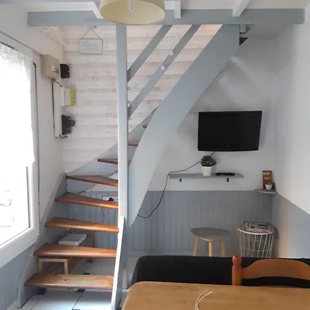 펜션 La Petite Maison 그랑빌